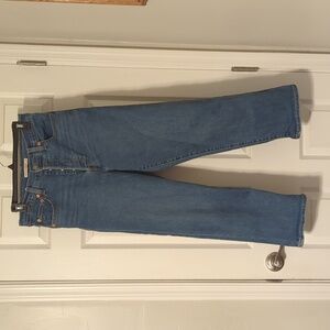 Levi Womens Ribcage Straight Ankle Jeans - Sz 29